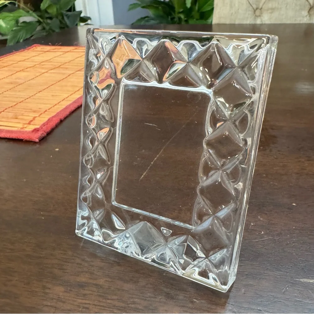 Lenox Lead Glass Quilted Diamond Look Standing Picture Frame